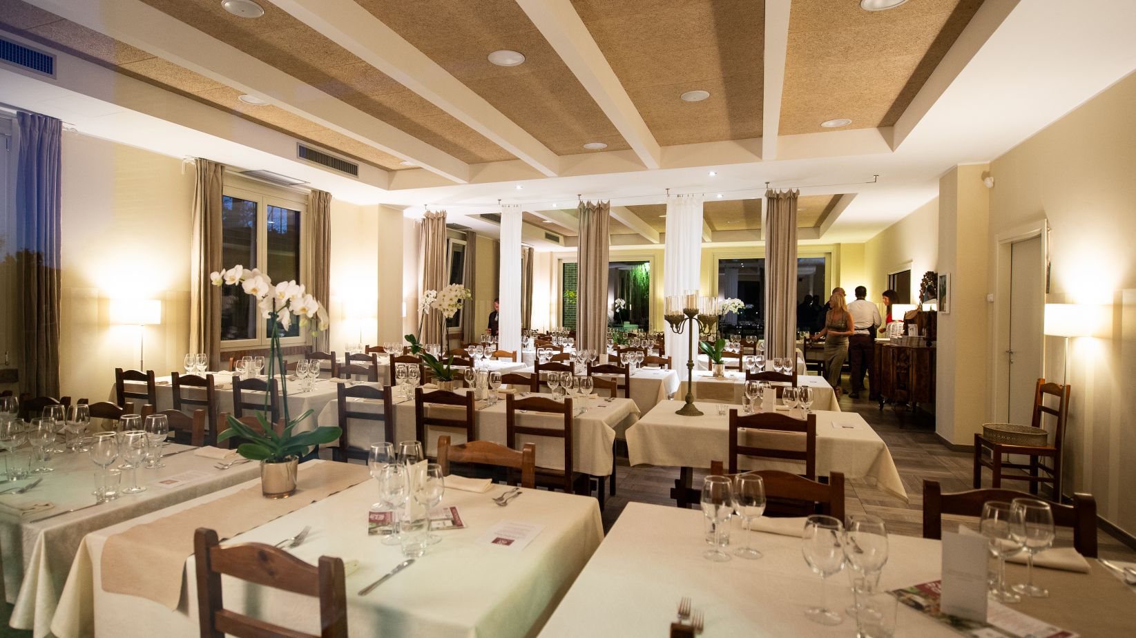  RISTORANTE - La Galizia - Agriturismo di Charme a 5 girasoli - Cuggiono (Milano)